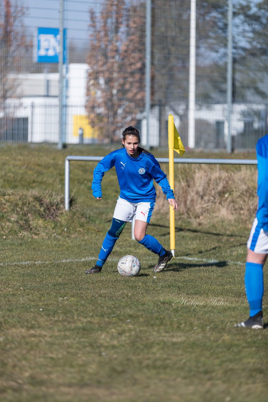 Bild 51 - wBJ Holstein Kiel II - Kieler MTV : Ergebnis: 2:1